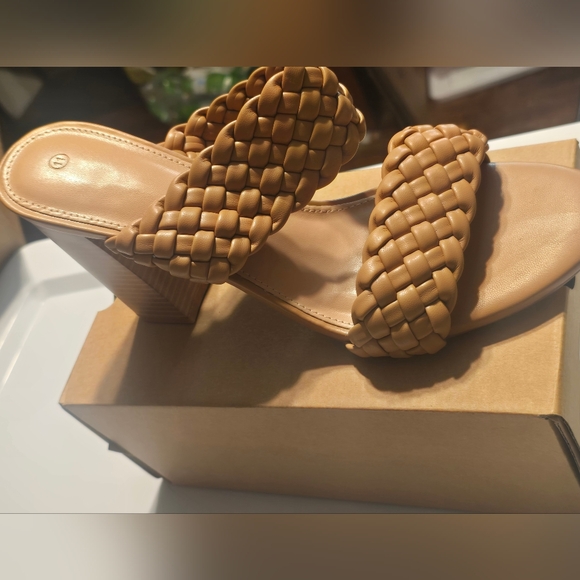 Elegant Tan Woven Heeled Sandals - Picture 1 of 3